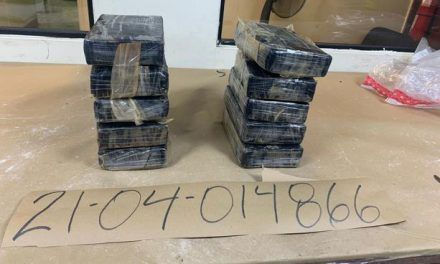 DNCD ocupa 10 paquetes de cocaína a colombiano en Barahona