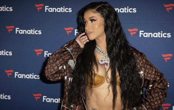 Bloguera acusa a Cardi B de tener herpes y la rapera acude a tribunal a demostrar que no es cierto