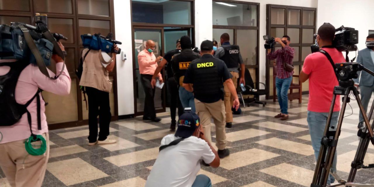 Medida coerción imputados Operación Larvas continúa este martes