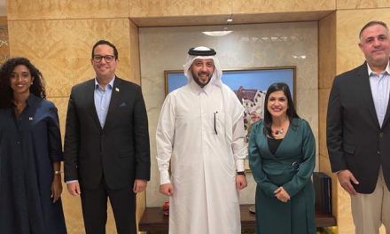 RD se enfoca en promover turismo e inversión en Qatar