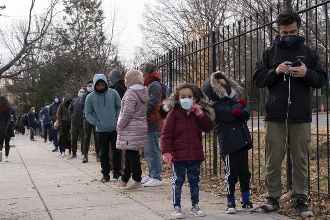 Alta cifra de niños enfermos de Covid va a los hospitales