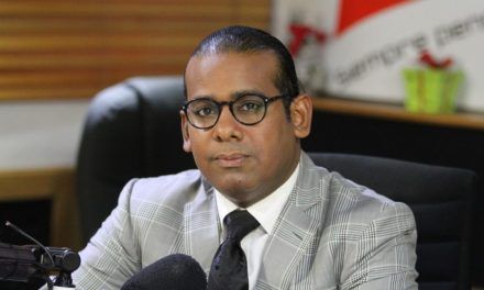Aníbal Díaz propone elegir Abinader como candidato presidencial por consenso mediante asamblea de delegados