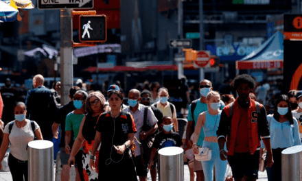 EEUU registra crecimiento demográfico más bajo por pandemia y caída de migración