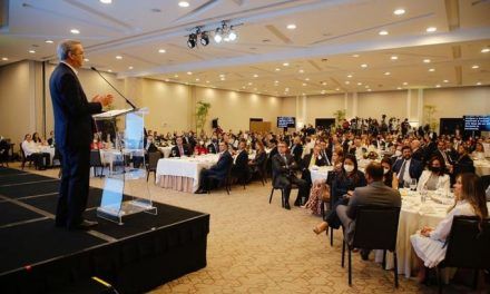 Abinader está optimista con crecimiento sostenido de 5%