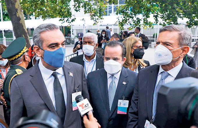 Abinader llega a la Cumbre con buenas notas en la lucha anticorrupción