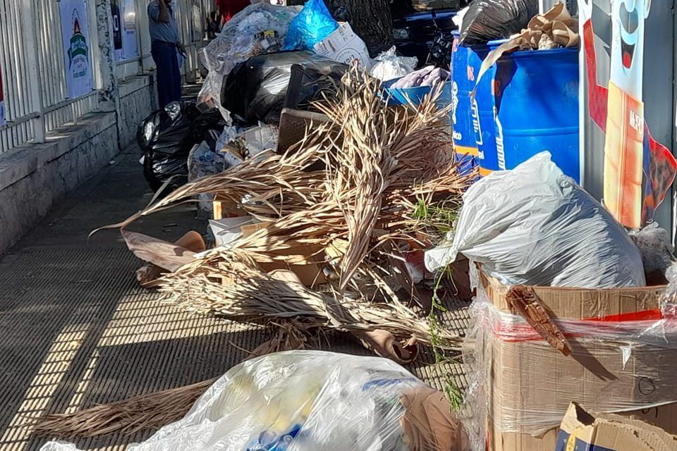Mucha basura en San Cristóbal antes y después de Nochebuena