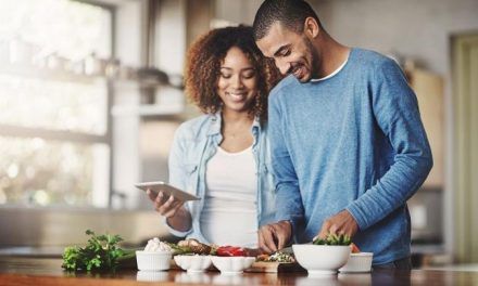 Si tu meta es lograr un estilo de vida sano, una buena alimentación y ejercicios son la clave para lograrla