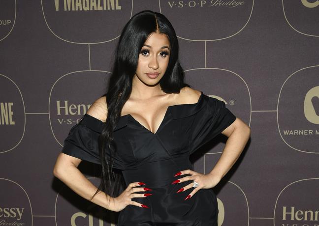 Cardi B confesó ante tribunal que contempló el suicidio al sentirse difamada por Youtuber
