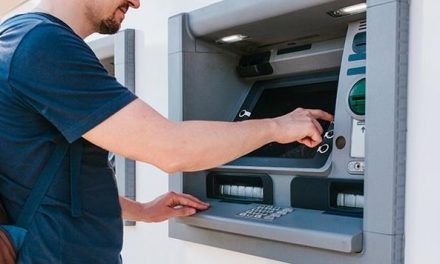 Quinta ola de Covid fuerza a bancos a cambiar horarios