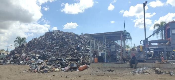 Ayuntamiento SDE ordena cierre técnico de industria metalera