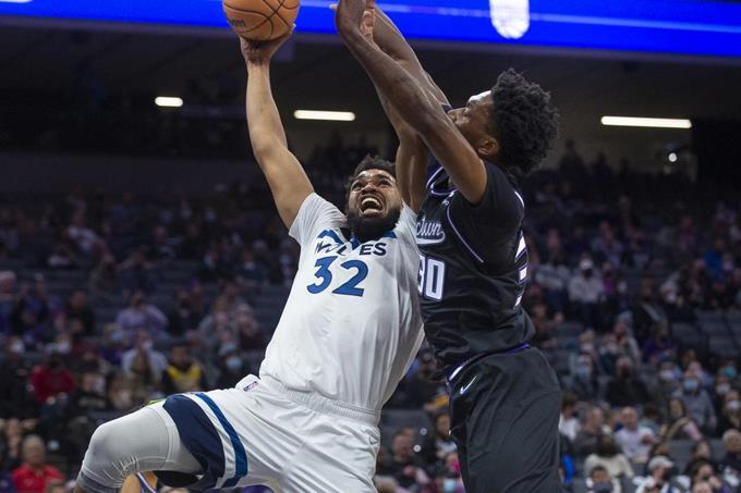 Karl-Anthony Towns anota 25 puntos y Minnesota consigue 5to. triunfo seguido