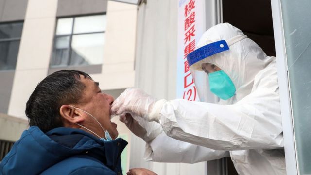 China halla 79 nuevos casos de covid, 45 de ellos por contagio local