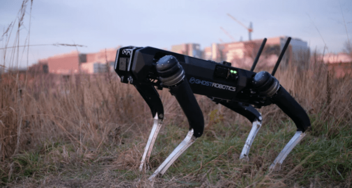 Migración de EUA vigilará la frontera con perros-robot