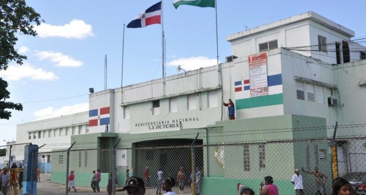 Refuerzan medidas contra el coronavirus en cárceles por aumento de contagios