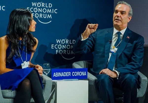 Abinader expone en Davos la receta de RD para triunfar en turismo