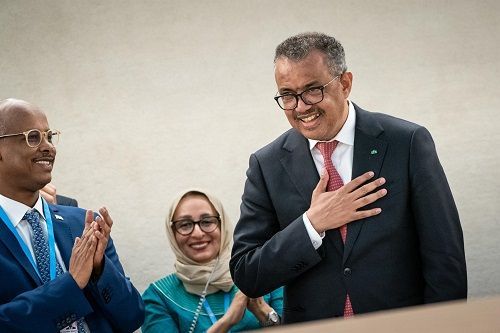 OMS aprueba la gestión de Tedros en la pandemia y prolonga su mandato 5 años