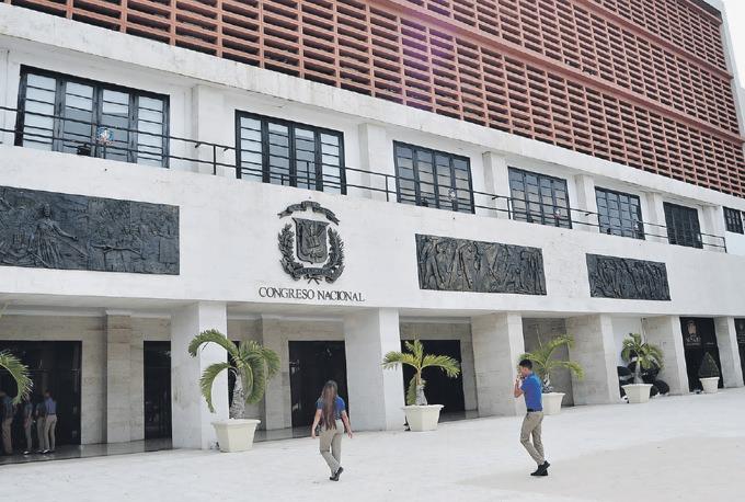 SIP expresa preocupación por proyectos anti libertad de prensa en República Dominicana