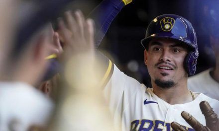 Con jonrones de Adames y Taylor, Cerveceros se imponen a San Luis