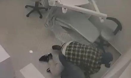Hombre ingresa a consultorio y agrede brutalmente a la propietaria