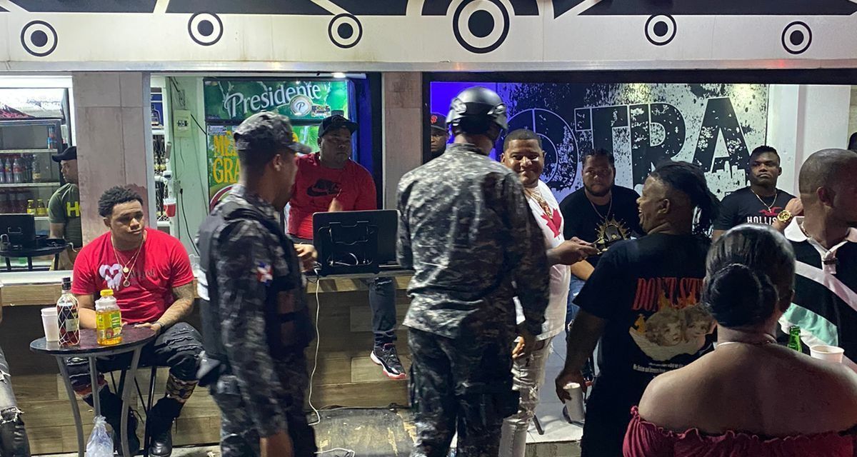 Policía Nacional de Haina realiza operativo preventivo en conjunto con miembros de la armada