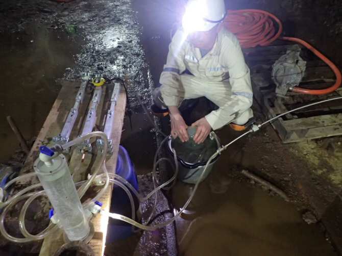 La vida en agua subterránea que lleva más de mil millones de años aislada del exterior