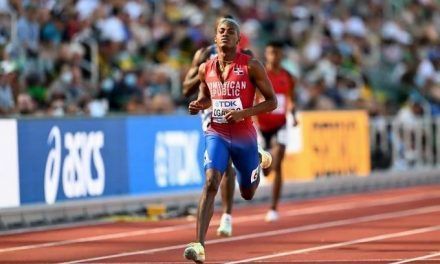 Alexander Ogando llega quinto en la final de los 200 metros