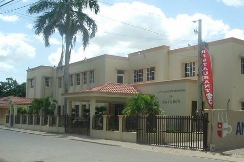 Regidor en Dajabón dona su sueldo de junio a las comunidades La Ciénaga y Clavellina