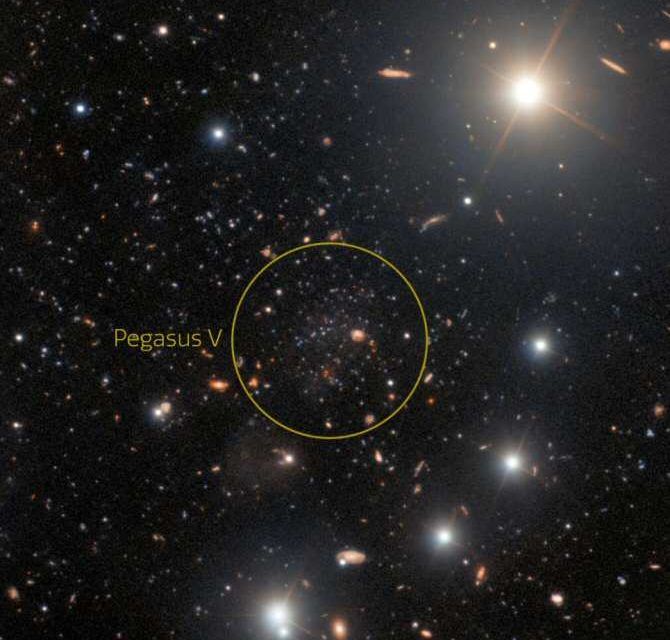 Posible reliquia galáctica de la infancia del universo cerca de Andrómeda