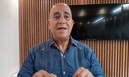 Luis de León afirma la reelección está transformando lucha contra la corrupción en persecución política