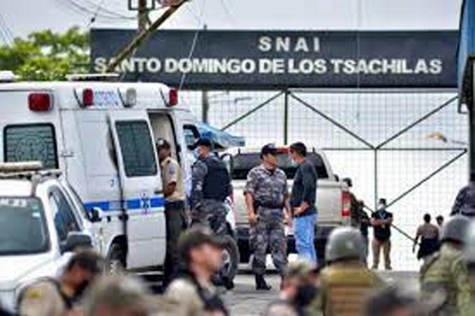 Al menos 13 fallecidos en una nueva reyerta en cárcel de Ecuador