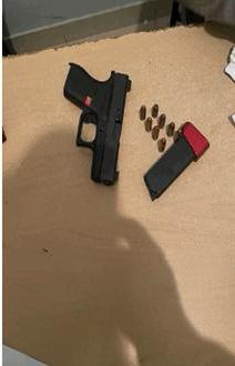 Policía de Baní detiene hombre en flagrante delito por el porte ilegal de arma de fuego