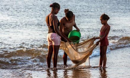 Los océanos empoderan a las mujeres, por eso avisan: «Estaremos observando»