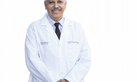 Miguel Ángel Villalona Calero, el médico dominicano que busca en el extranjero una cura contra el cáncer