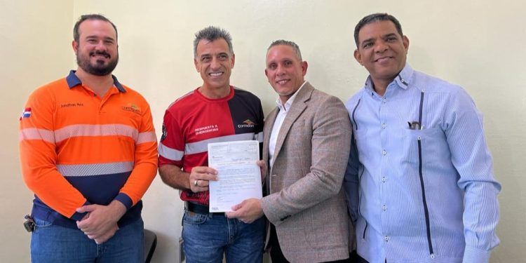 Cormidom entrega más de RD$29 millones al Ayuntamiento Municipal Maimón