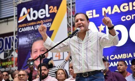 Abel dice dominicanos merecen un Gobierno que defienda a RD con dignidad ante situación de Haití