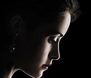 La serie «The Crown» cesa temporalmente su rodaje «por respeto» a Isabel II