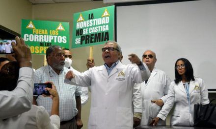 SNS traslada al administrador del hospital Robert Reid