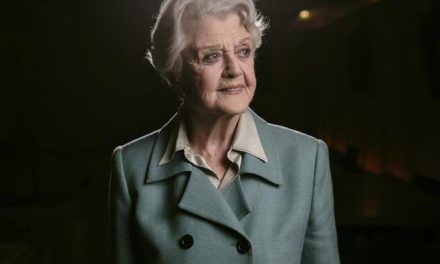 Muere Angela Lansbury, la «reportera del crimen»