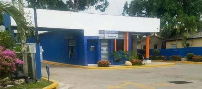 Cuatro atracos a empresas del Licey al Medio en los últimos meses y ninguna persona arrestada