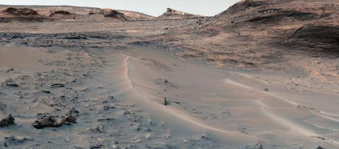 El robot Curiosity llega a una antigua laguna salada marciana
