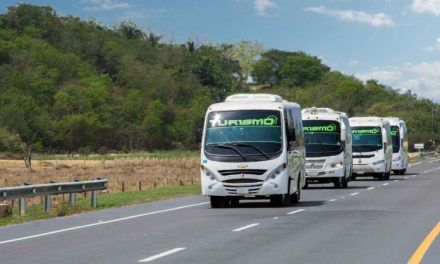 El transporte turístico es un mal crónico en Bávaro