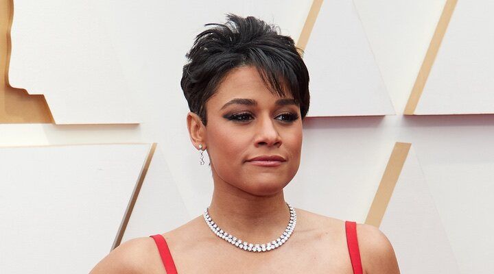 Ariana DeBose cierra su Twitter tras su rap en los BAFTA 2023 que se convirtió en meme