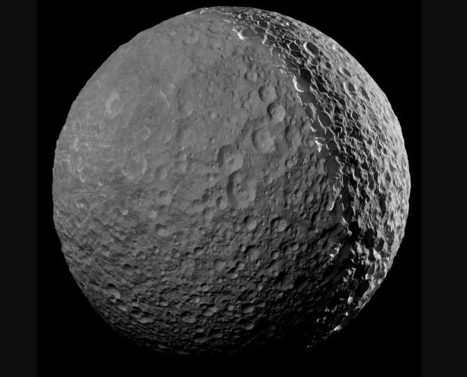 El mar oculto de Mimas
