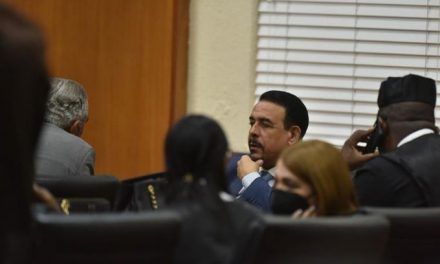 Alexis Medina irá a juicio de fondo acusado estafa