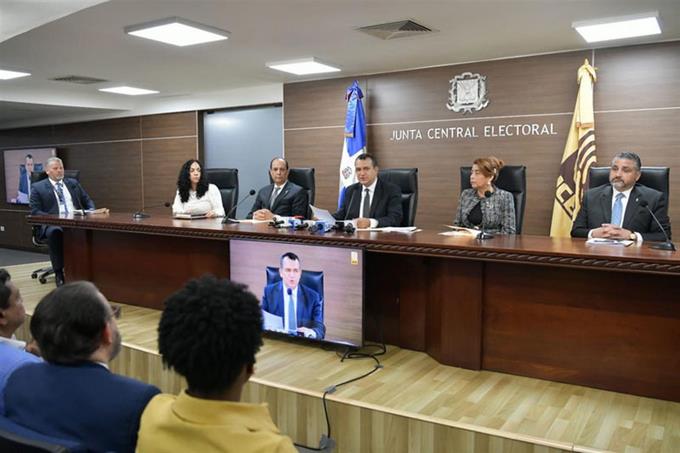 JCE expresa poder político perdió una gran oportunidad