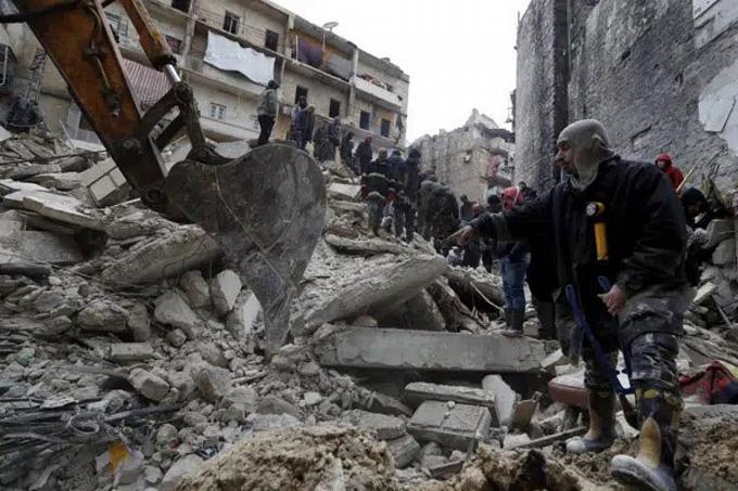 Más de 21,000 mueren por sismo en región de Turquía y Siria