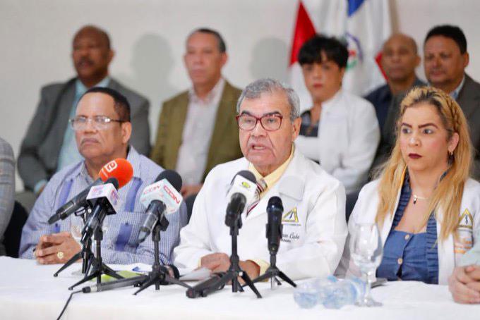 Médicos acogen llamado a boicot contra las ARS