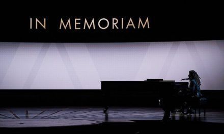 Mira Sorvino critica a los Oscar por no incluir a su padre, Paul Sorvino, en el In Memoriam