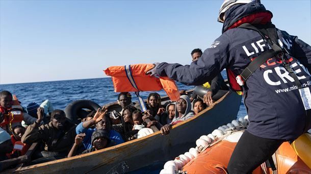 Los países del MED5 debatirán hoy una posición común sobre migración y asilo