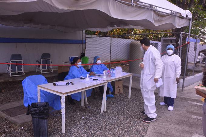 El Covid sigue en declive en el país